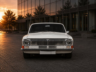 1990 ГАЗ 24 «Волга» 2410 II (2410), белый, 1999000 рублей, вид 4