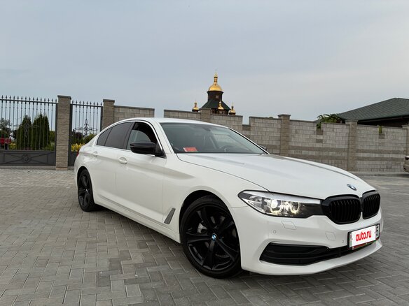 2018 BMW 5 серии 520d VII (G30/G31/G38), белый, 1800000 рублей - вид 5