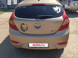 2013 Hyundai Solaris I, бежевый, 369000 рублей, вид 5
