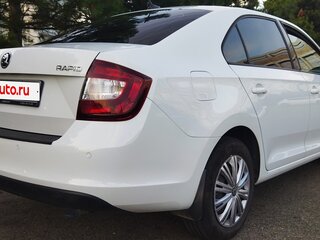 2017 Skoda Rapid I Рестайлинг, белый, 1150000 рублей, вид 5
