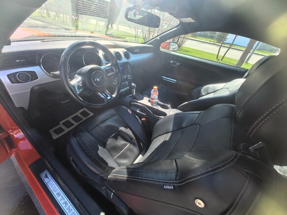 2016 Ford Mustang VI, оранжевый, 2500000 рублей - вид 14