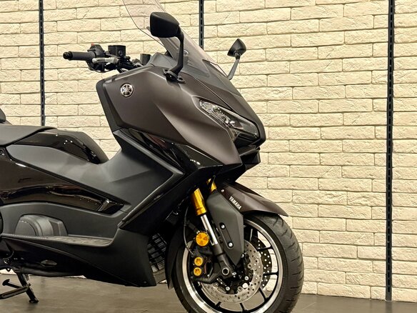 2026 Yamaha TMAX, серый, 1790000 рублей - вид 6
