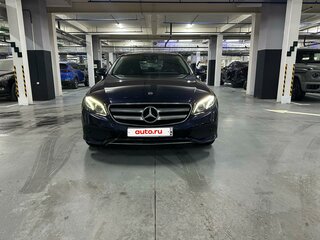 2017 Mercedes-Benz E-Класс 220 d V (W213, S213, C238), синий, 2750000 рублей, вид 2