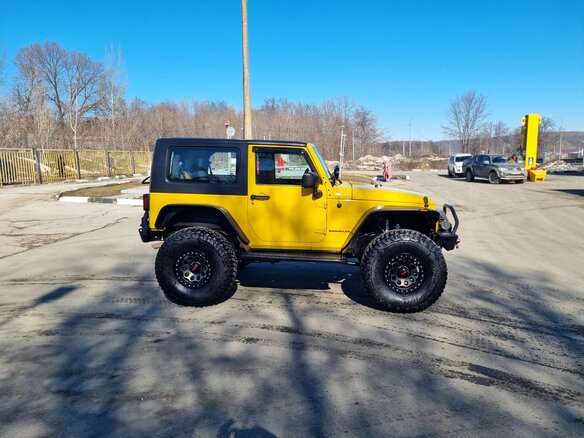 2008 Jeep Wrangler III (JK), жёлтый, 4050000 рублей - вид 9