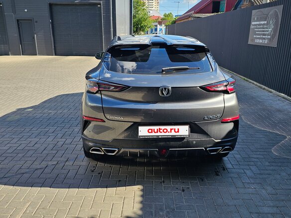 2023 Changan UNI-T I, серый, 2300000 рублей - вид 2