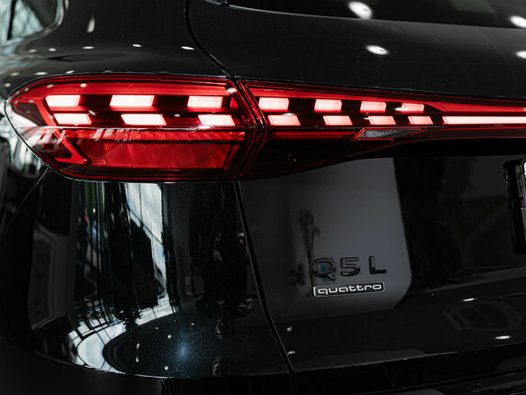 2026 Audi Q5 L III (GU), чёрный, 6600000 рублей - вид 6
