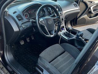 2014 Opel Insignia I Рестайлинг, коричневый, 850000 рублей, вид 4