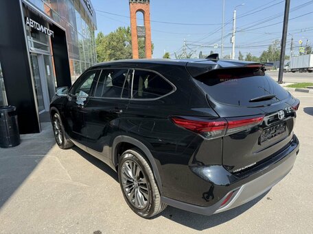 2026 Toyota Highlander IV (XU70), чёрный, 5550000 рублей, вид 4