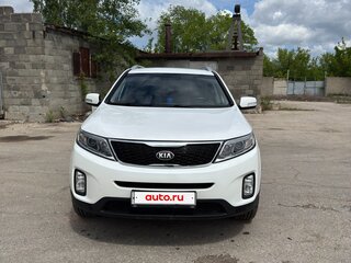 2013 Kia Sorento II Рестайлинг, белый, 1650000 рублей, вид 2