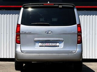 2019 Hyundai Grand Starex I Рестайлинг 2, серый, 3997000 рублей, вид 5