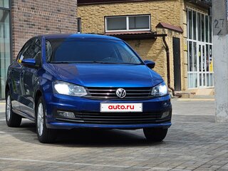 2018 Volkswagen Polo V Рестайлинг, синий, 1150000 рублей, вид 2