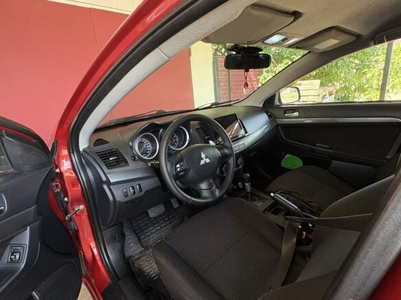 2008 Mitsubishi Lancer X, красный, 600000 рублей - вид 6