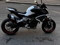 2024 CFMoto 800NK, белый - вид 3