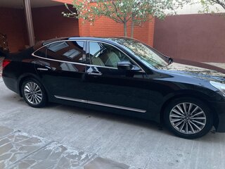 2014 Hyundai Equus II Рестайлинг, чёрный, 1500000 рублей, вид 4