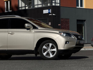 2013 Lexus RX 270 III Рестайлинг, бежевый, 2350000 рублей, вид 2