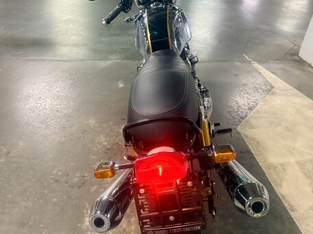 2024 Royal Enfield Continental GT, серебристый, 660000 рублей, вид 2
