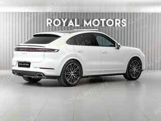 2025 Porsche Cayenne Coupé III Рестайлинг, белый, 16200000 рублей, вид 5