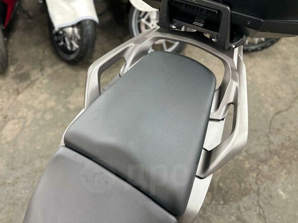 2015 Honda VFR 800X (Crossrunner), белый, 890000 рублей - вид 25