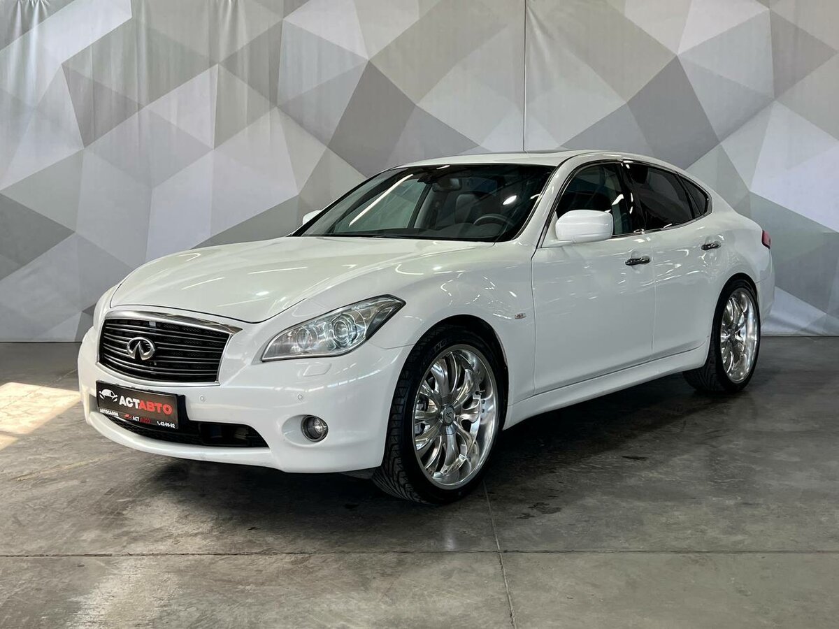Открыть фотографии: Infiniti M IV