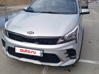 2021 Kia Rio X IV Рестайлинг, серый, 1790000 рублей, вид 1