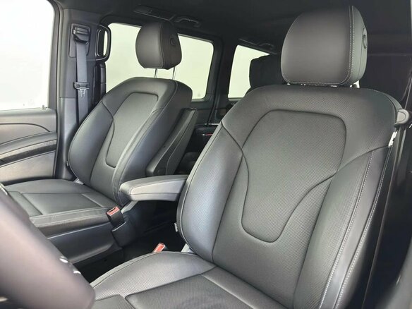 2026 Mercedes-Benz V-Класс Extra Long 300 d экстра длинный III (W447) Рестайлинг 2, чёрный, 13990000 рублей - вид 37