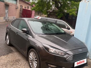 2016 Ford Focus III Рестайлинг, серый, 1100000 рублей, вид 1