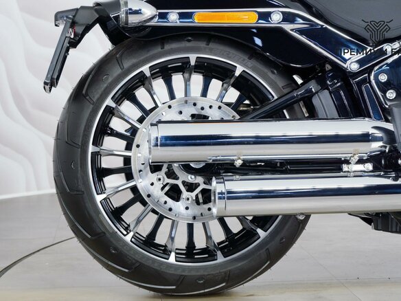 2025 Harley-Davidson Breakout, чёрный, 3099000 рублей - вид 8