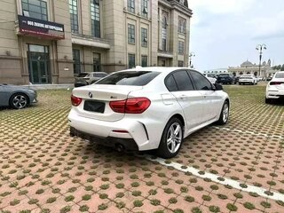2022 BMW 1 серии 120i III (F52) Рестайлинг, белый, 2170000 рублей, вид 2