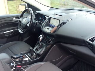2017 Ford Kuga II Рестайлинг, белый, 1500000 рублей, вид 5