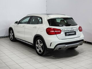 2017 Mercedes-Benz GLA 250 I (X156), белый, 2400000 рублей, вид 2