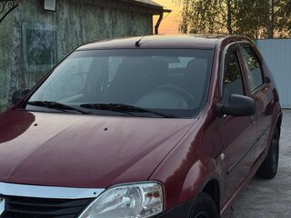 2010 Renault Logan I Рестайлинг, красный, 380000 рублей, вид 4