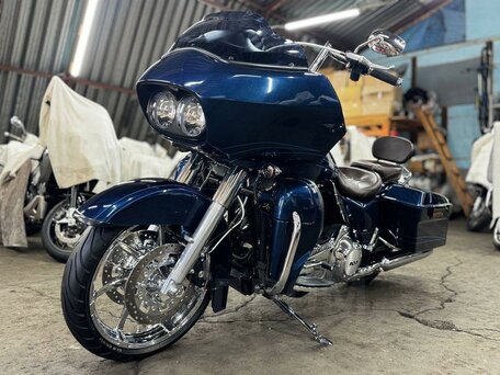 2013 Harley-Davidson Road Glide, синий, 1320000 рублей, вид 2