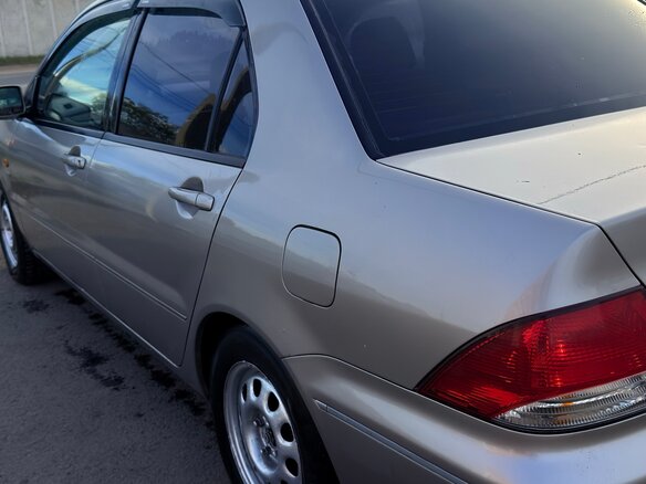 2001 Mitsubishi Lancer Cedia IX, серый, 420000 рублей - вид 12