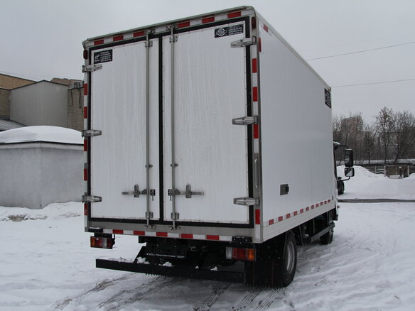 2026 Isuzu Elf (N-series), белый, 6090000 рублей - вид 7