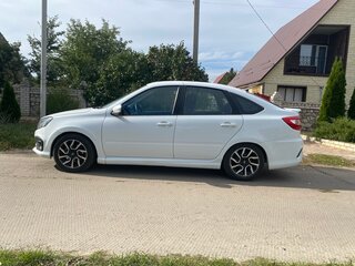 2023 Lada (ВАЗ) Granta Drive Active I Рестайлинг, белый, 900000 рублей, вид 4