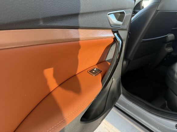 2026 Lada (ВАЗ) Vesta SW Cross I Рестайлинг (NG), серебристый, 1800000 рублей - вид 22