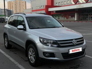 2012 Volkswagen Tiguan I Рестайлинг, серебристый, 790000 рублей, вид 1
