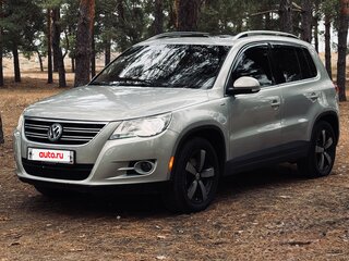 2009 Volkswagen Tiguan I, серебристый, 1265000 рублей, вид 1