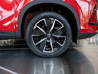 2026 Omoda C5 II, красный, 2779000 рублей, вид 5