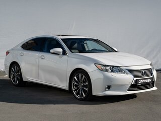 2013 Lexus ES 250 VI, белый, 2100000 рублей, вид 1