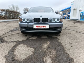 2000 BMW 5 серии 520i IV (E39) Рестайлинг, серебристый, 610000 рублей, вид 1