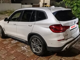 2018 BMW X3 20i xDrive III (G01), белый, 3850000 рублей, вид 4