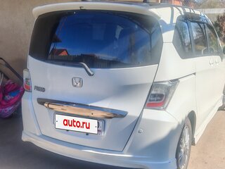 2014 Honda Freed I Рестайлинг 2, белый, 1300000 рублей, вид 3