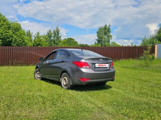 2014 Hyundai Solaris I Рестайлинг, серый, 999000 рублей, вид 4