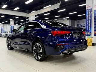 2022 Audi A3 35 TFSI Long IV (8Y), синий, 1530000 рублей, вид 4