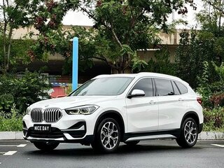 2022 BMW X1 Long 20Li sDrive II (F48) Рестайлинг, белый, 2290200 рублей, вид 1