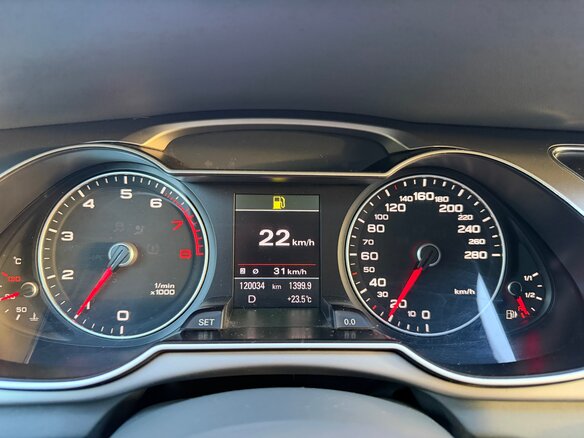 2012 Audi A4 IV (B8) Рестайлинг, белый, 1350000 рублей - вид 20