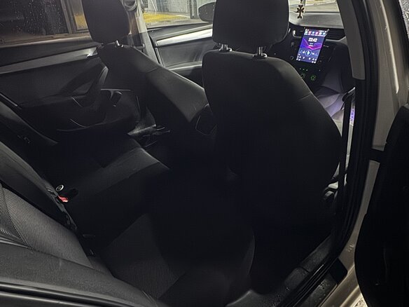 2014 Skoda Octavia III (A7), белый, 1100000 рублей - вид 8