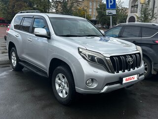 2013 Toyota Land Cruiser Prado 4-speed 150 Series Рестайлинг 1, серебристый, 2900000 рублей, вид 4