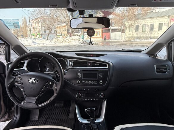 2015 Kia Ceed II Рестайлинг, коричневый, 999999 рублей - вид 14